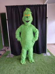 Grouch Magic Show