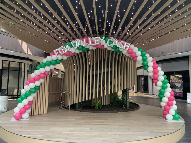 Balloon Decor - Arches